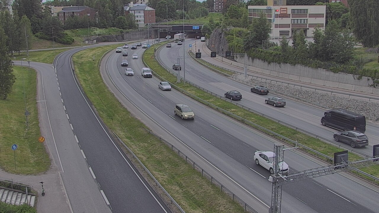 Weather Camera Image Road 101 Espoo, Vallikallio, Espoo, Uusimaa