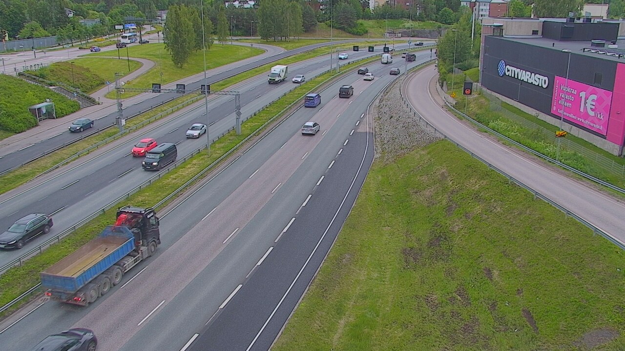 Weather Camera Image Road 101 Espoo LRamppi, Espoo, Uusimaa