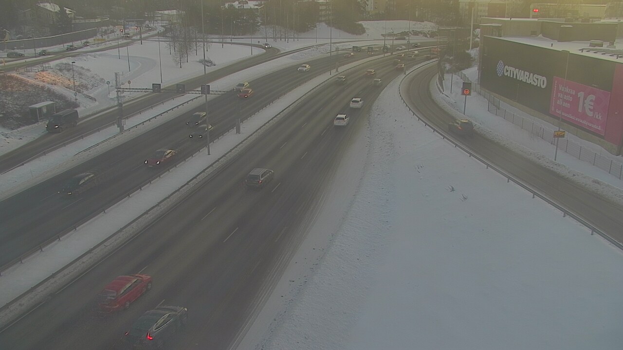 Weather Camera Image Road 101 Espoo LRamppi, Espoo, Uusimaa