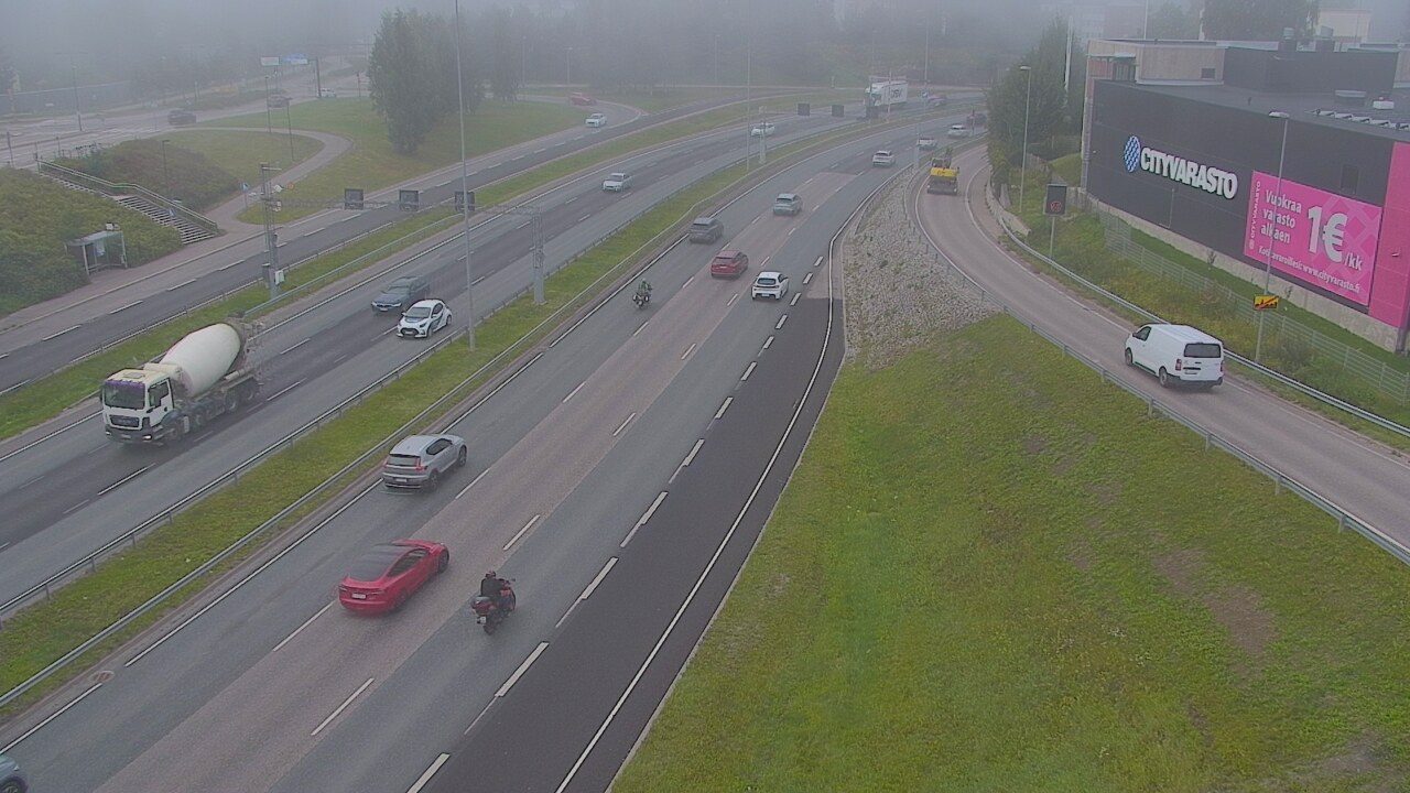 Weather Camera Image Road 101 Espoo LRamppi, Espoo, Uusimaa