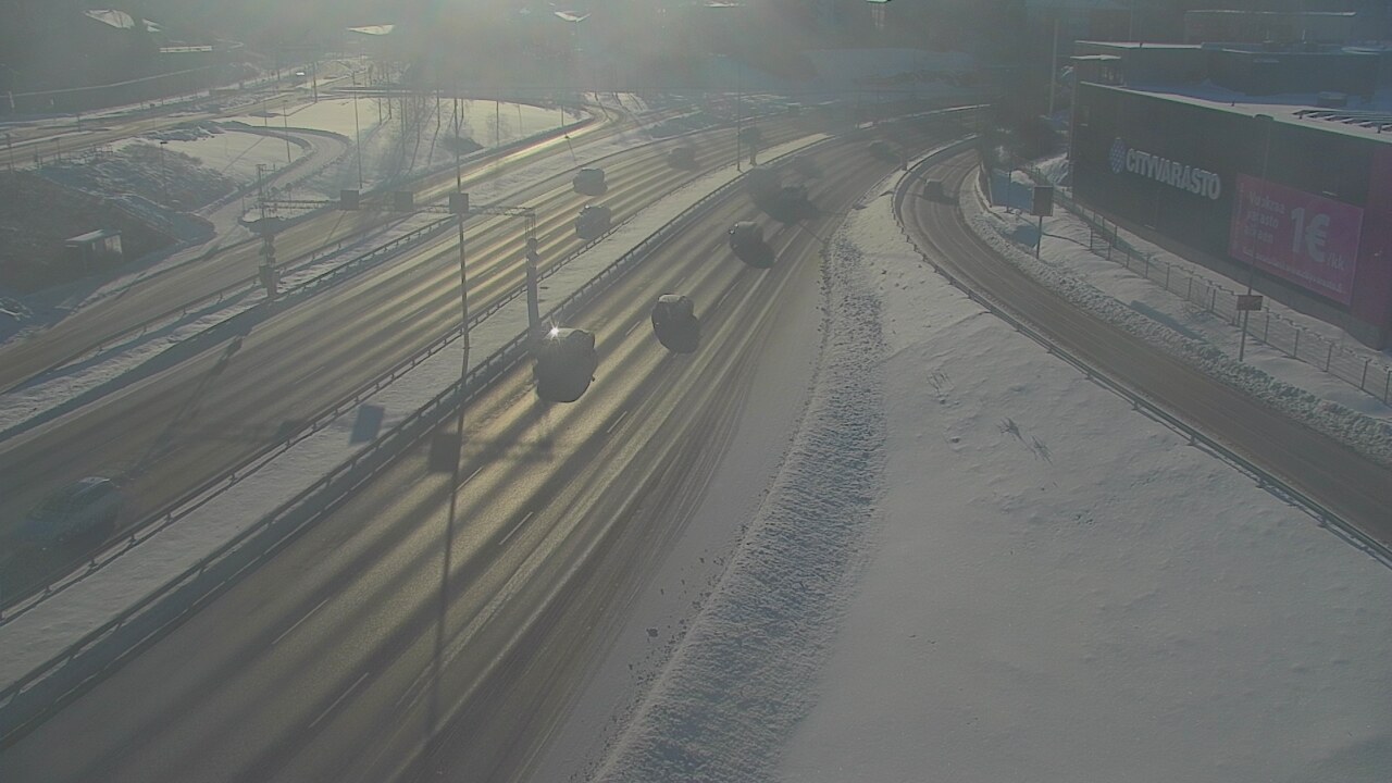 Weather Camera Image Road 101 Espoo LRamppi, Espoo, Uusimaa