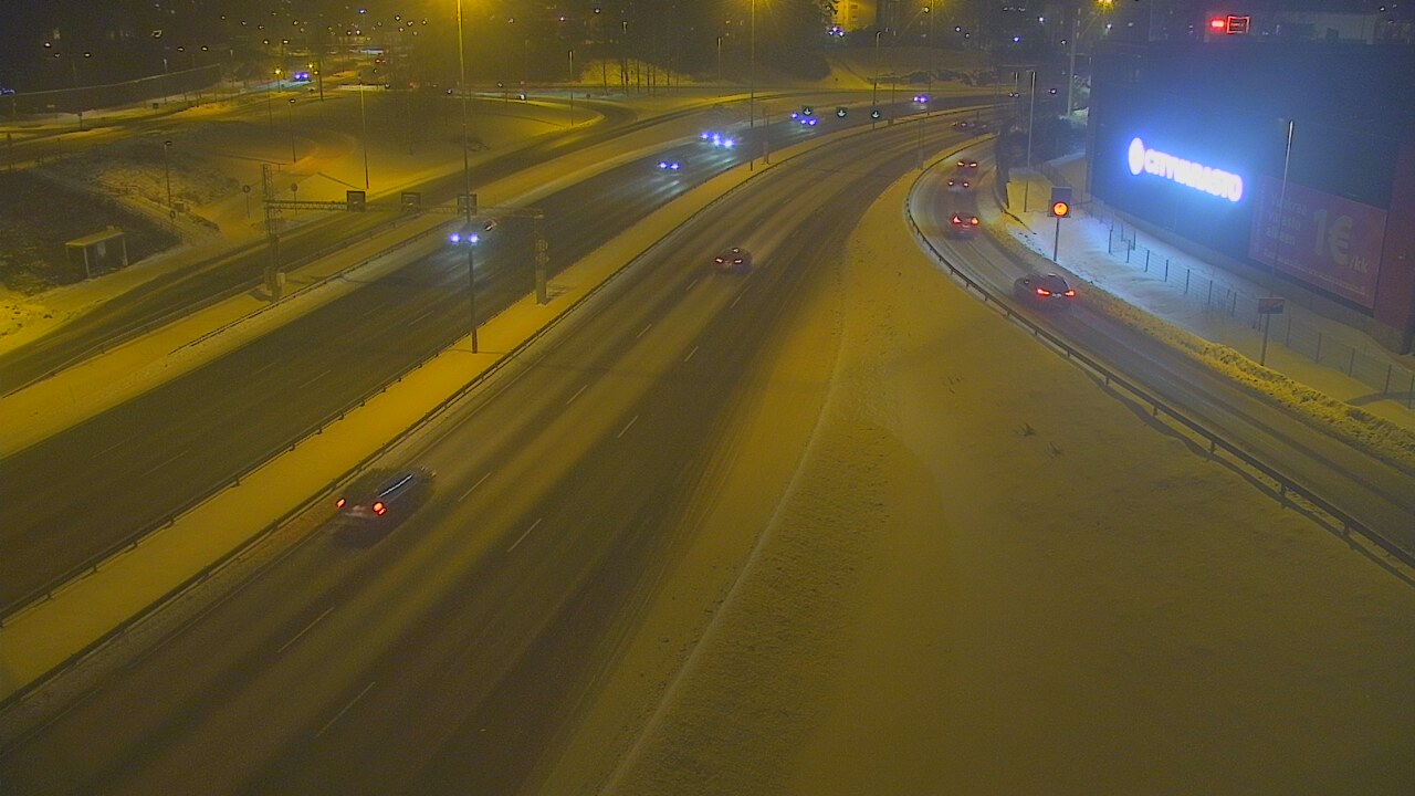 Weather Camera Image Road 101 Espoo LRamppi, Espoo, Uusimaa