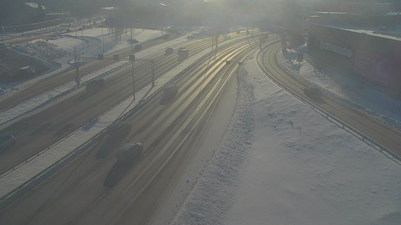 Weather Camera Image Road 101 Espoo LRamppi, Espoo, Uusimaa