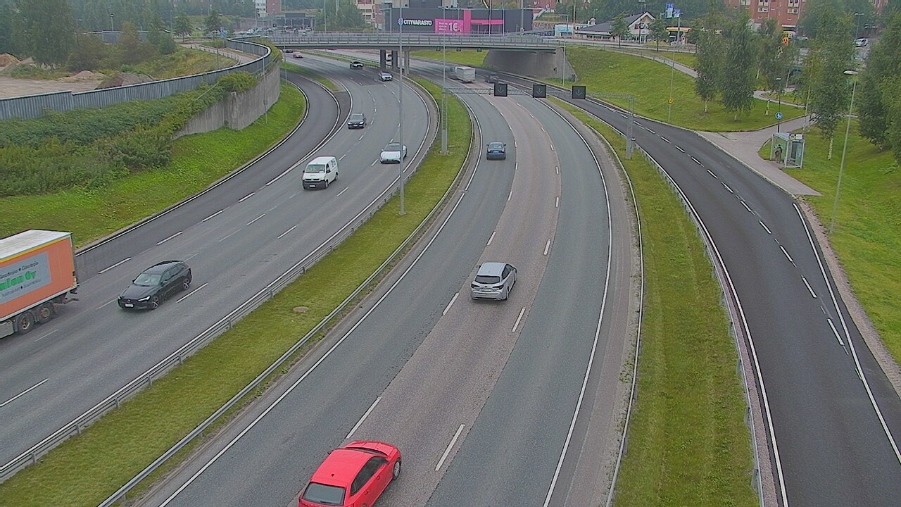 Weather Camera Image Road 101 Espoo Lintuvaara, Espoo, Uusimaa