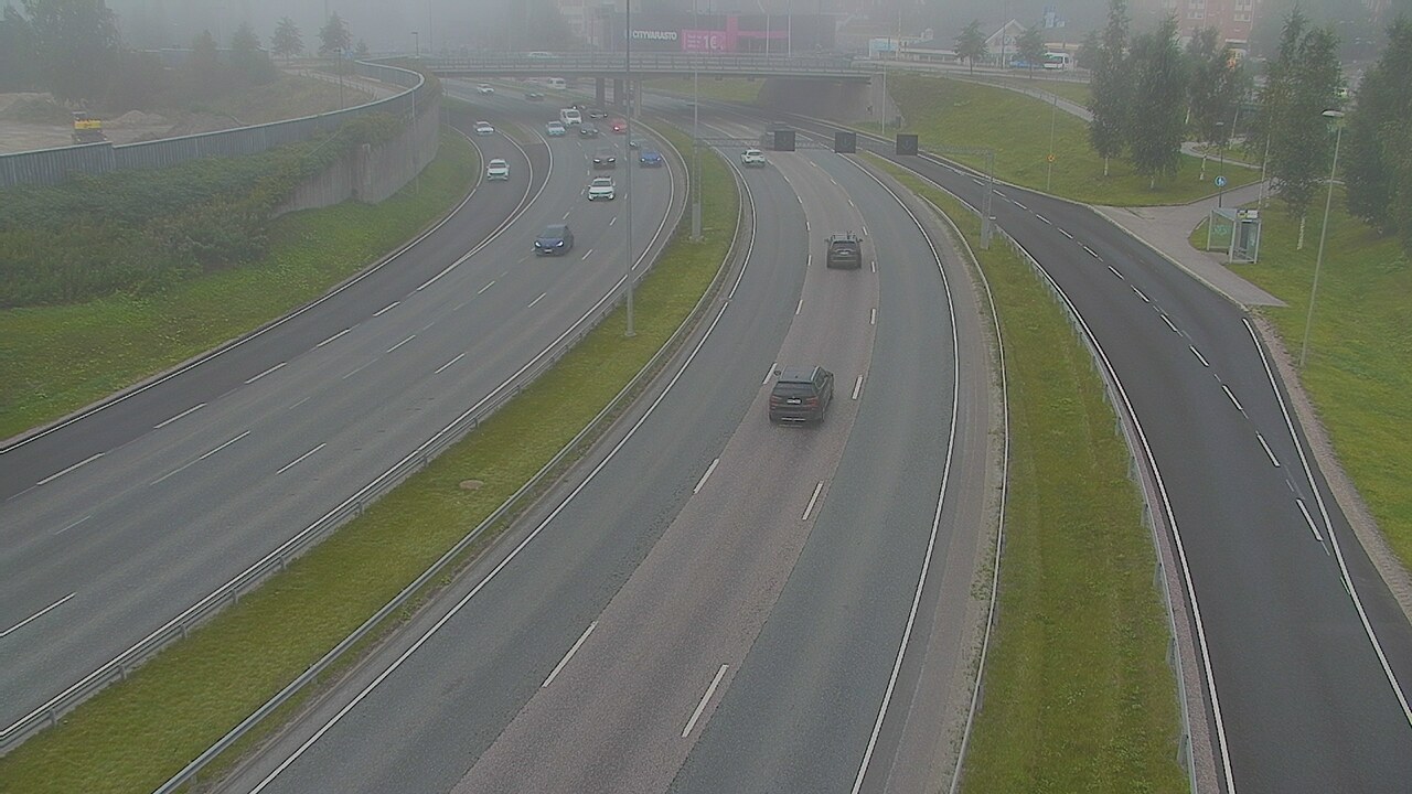 Weather Camera Image Road 101 Espoo Lintuvaara, Espoo, Uusimaa