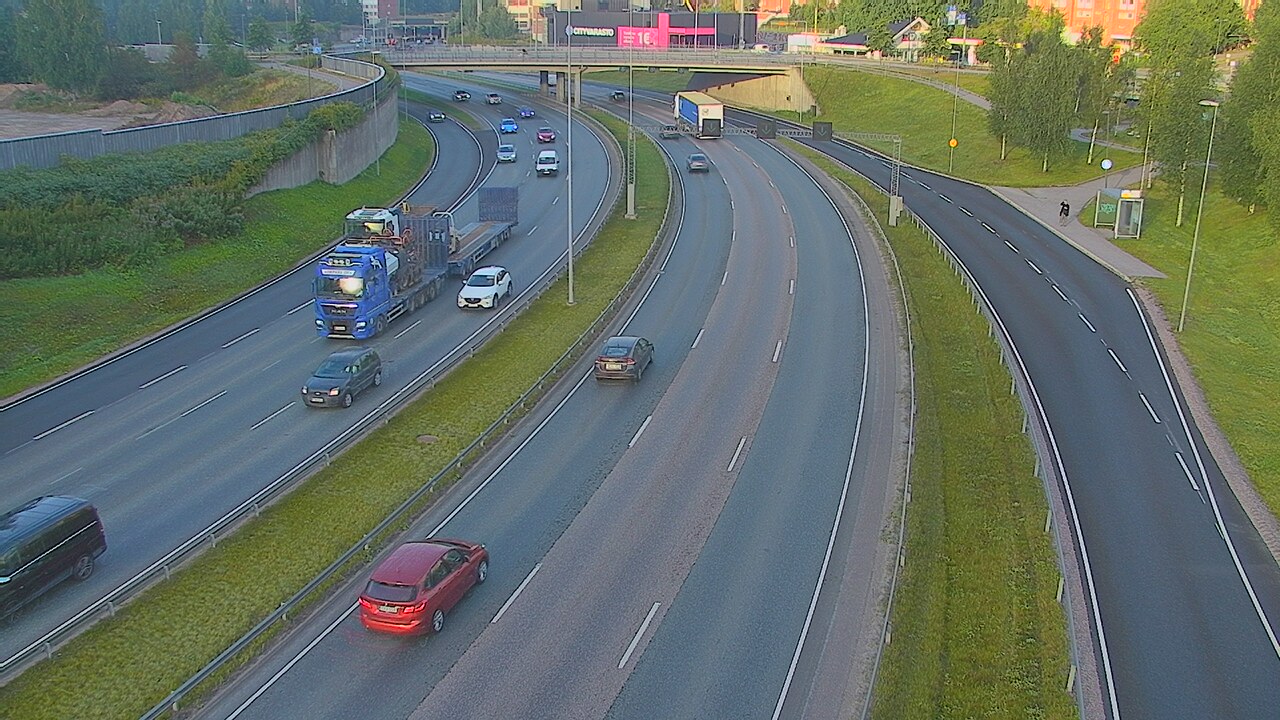 Weather Camera Image Road 101 Espoo Lintuvaara, Espoo, Uusimaa