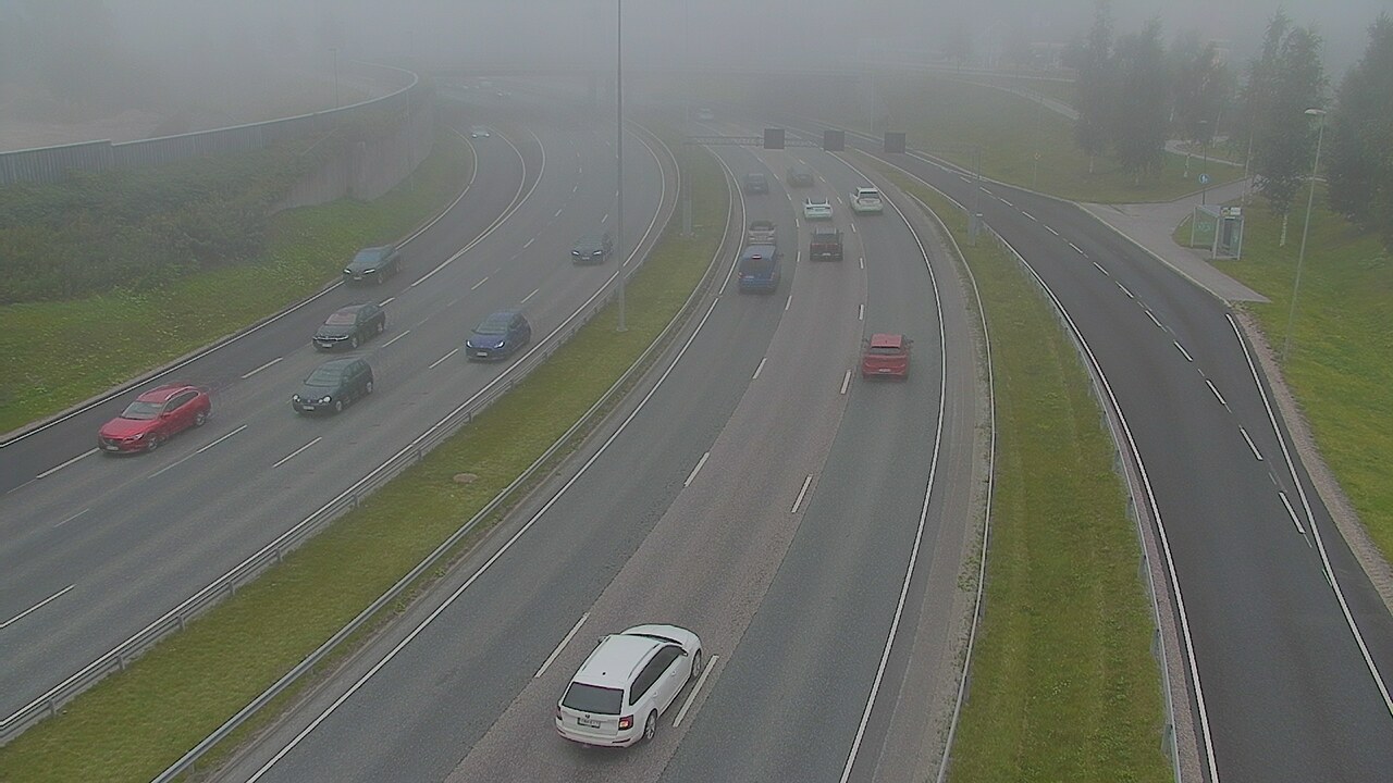 Weather Camera Image Road 101 Espoo Lintuvaara, Espoo, Uusimaa