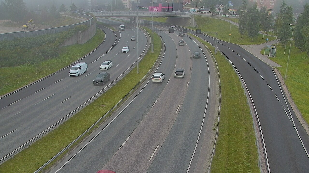 Weather Camera Image Road 101 Espoo Lintuvaara, Espoo, Uusimaa