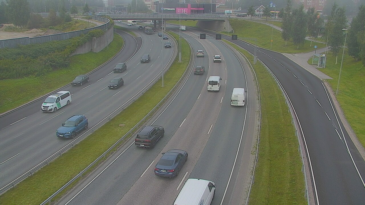 Weather Camera Image Road 101 Espoo Lintuvaara, Espoo, Uusimaa