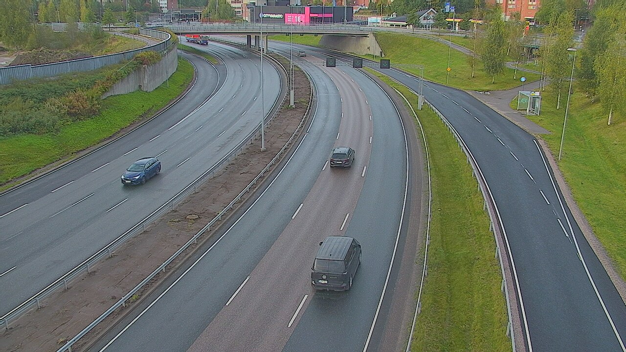 Weather Camera Image Road 101 Espoo Lintuvaara, Espoo, Uusimaa