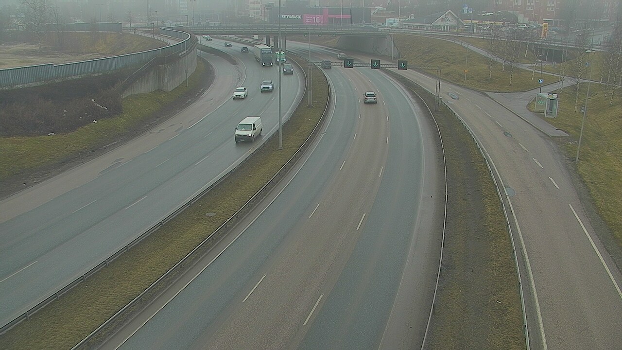 Weather Camera Image Road 101 Espoo Lintuvaara, Espoo, Uusimaa