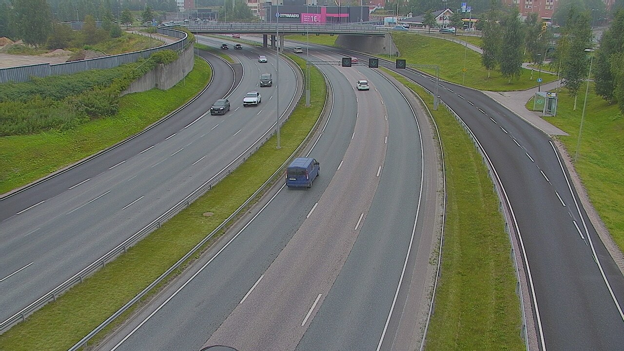 Weather Camera Image Road 101 Espoo Lintuvaara, Espoo, Uusimaa