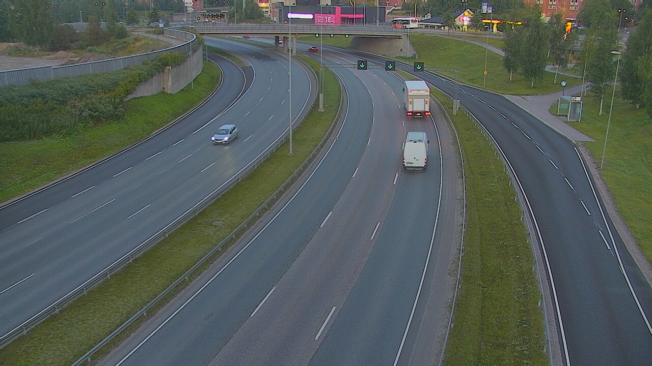 Weather Camera Image Road 101 Espoo Lintuvaara, Espoo, Uusimaa