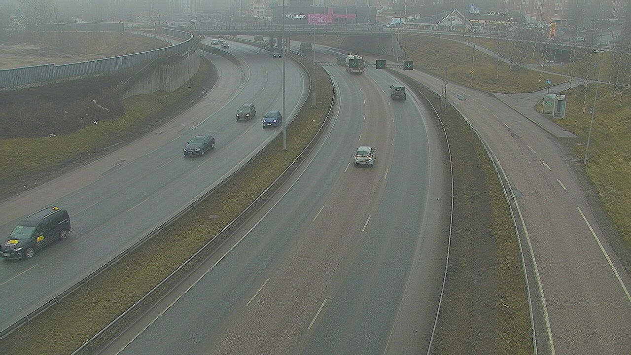 Weather Camera Image Road 101 Espoo Lintuvaara, Espoo, Uusimaa