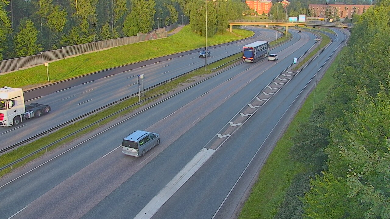 Weather Camera Image Road 101 Espoo Mäkkylä, Espoo, Uusimaa