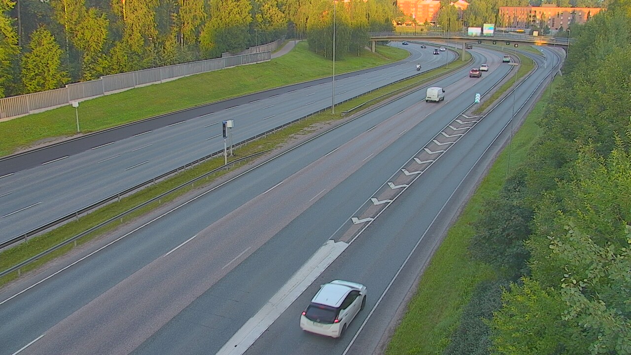 Weather Camera Image Road 101 Espoo Mäkkylä, Espoo, Uusimaa