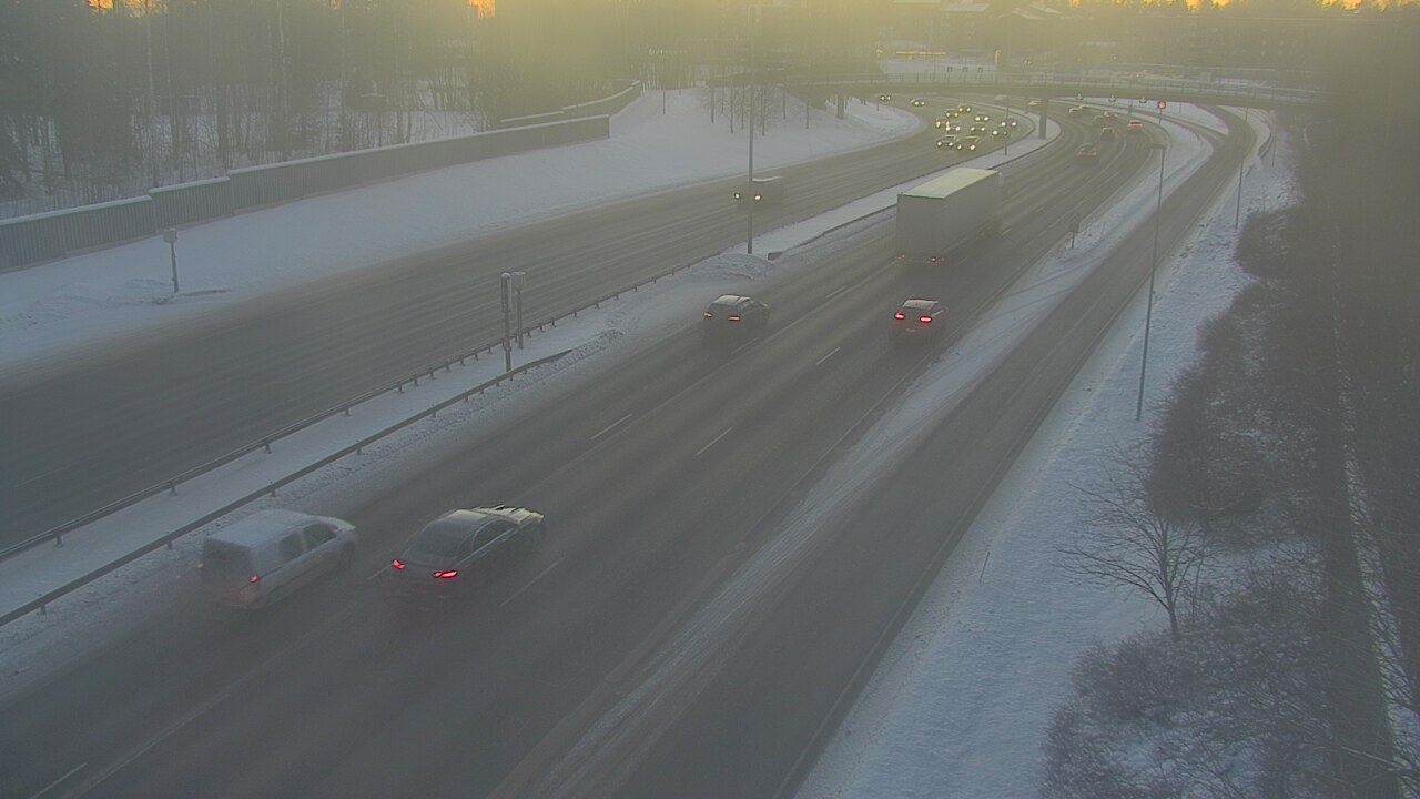 Weather Camera Image Road 101 Espoo Mäkkylä, Espoo, Uusimaa