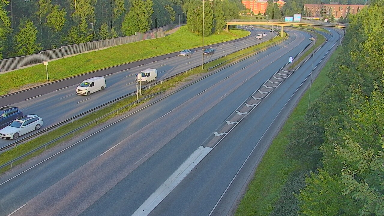 Weather Camera Image Road 101 Espoo Mäkkylä, Espoo, Uusimaa