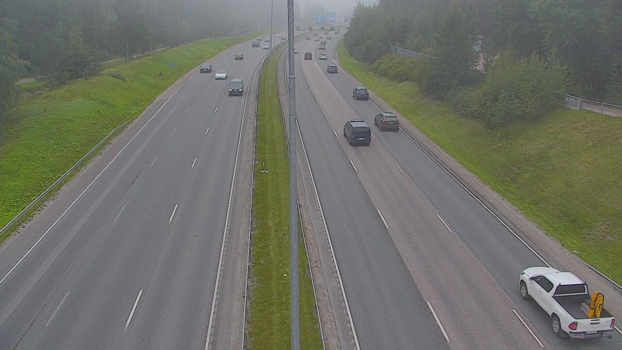 Weather Camera Image Road 101 Espoo Reimarla, Espoo, Uusimaa