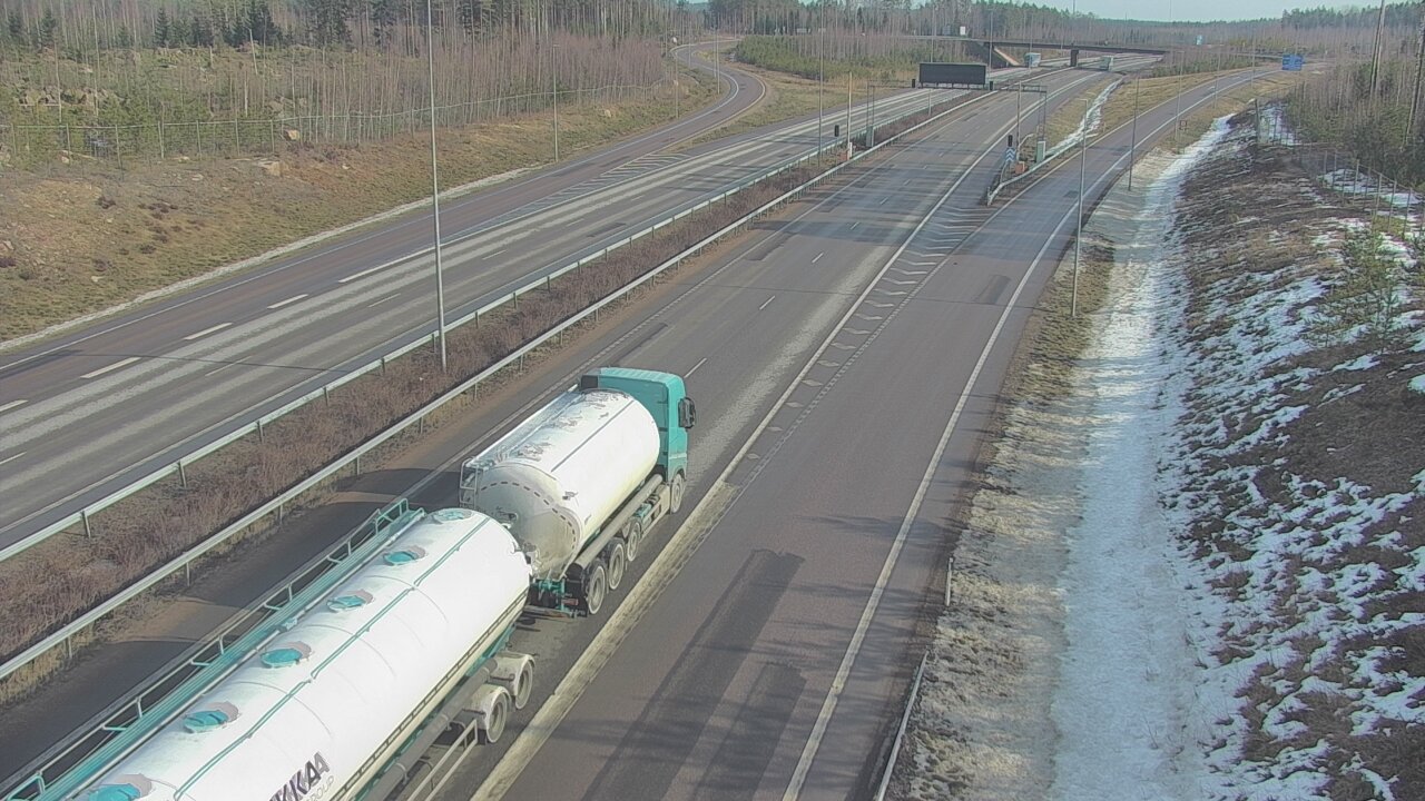 Weather Camera Image Road 7 Loviisa, Markkinamäki west, Loviisa, Uusimaa