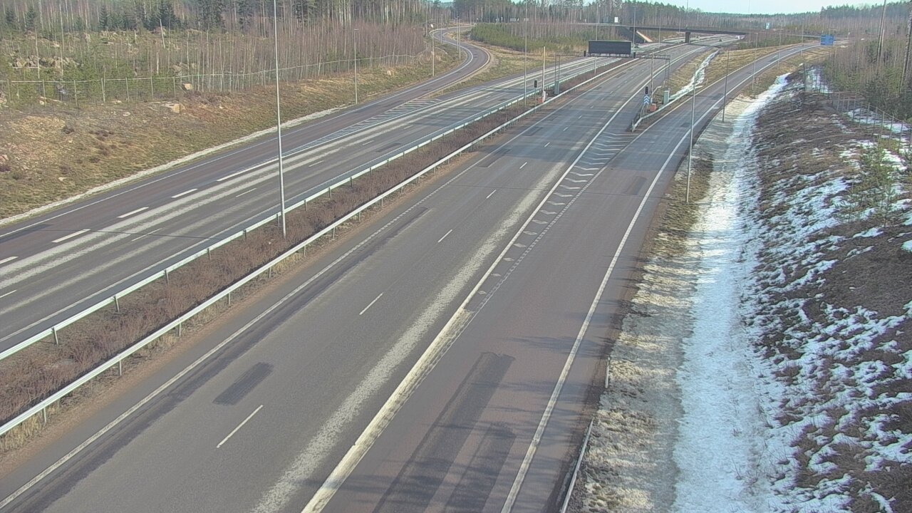 Weather Camera Image Road 7 Loviisa, Markkinamäki west, Loviisa, Uusimaa