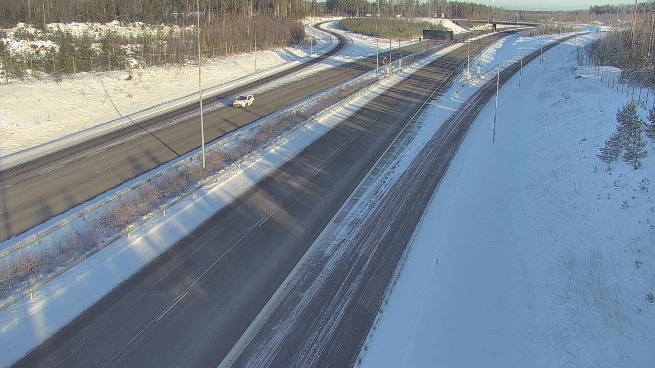 Weather Camera Image Road 7 Loviisa, Markkinamäki west, Loviisa, Uusimaa