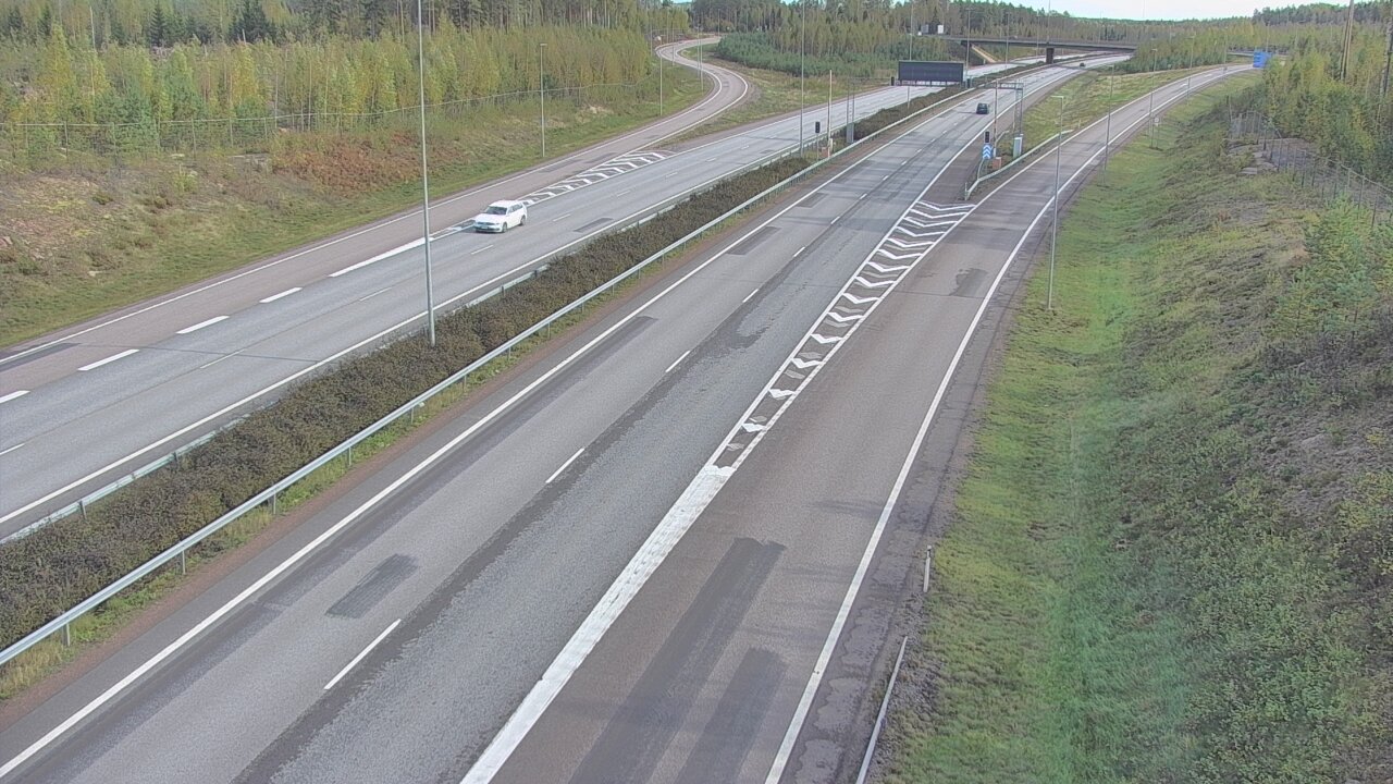 Weather Camera Image Road 7 Loviisa, Markkinamäki west, Loviisa, Uusimaa