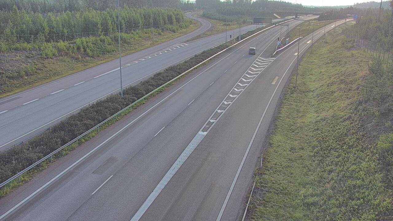 Weather Camera Image Road 7 Loviisa, Markkinamäki west, Loviisa, Uusimaa