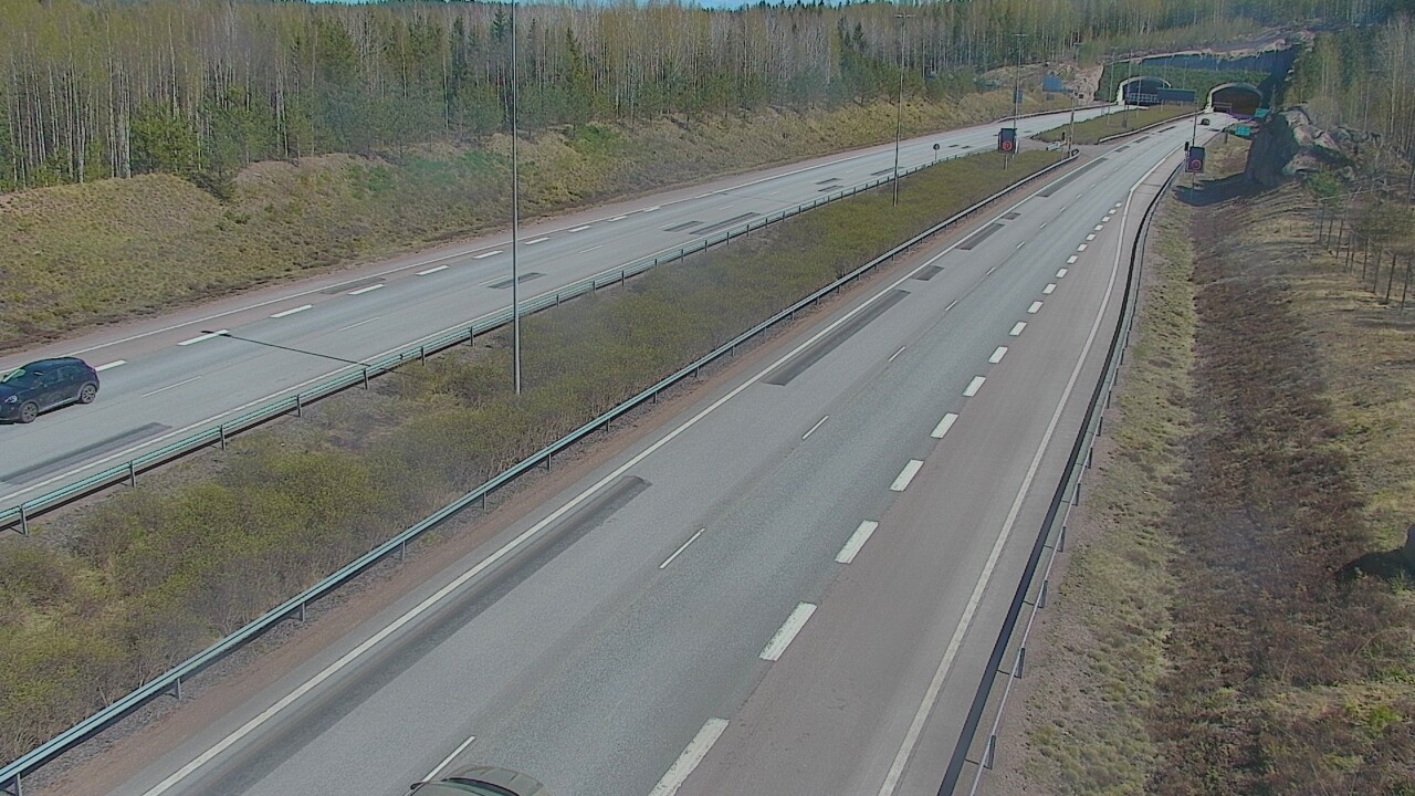 Kelikamerat Kuva Tie 7 Loviisa Markkinamäki, puomi, länsi, Loviisa, Uusimaa