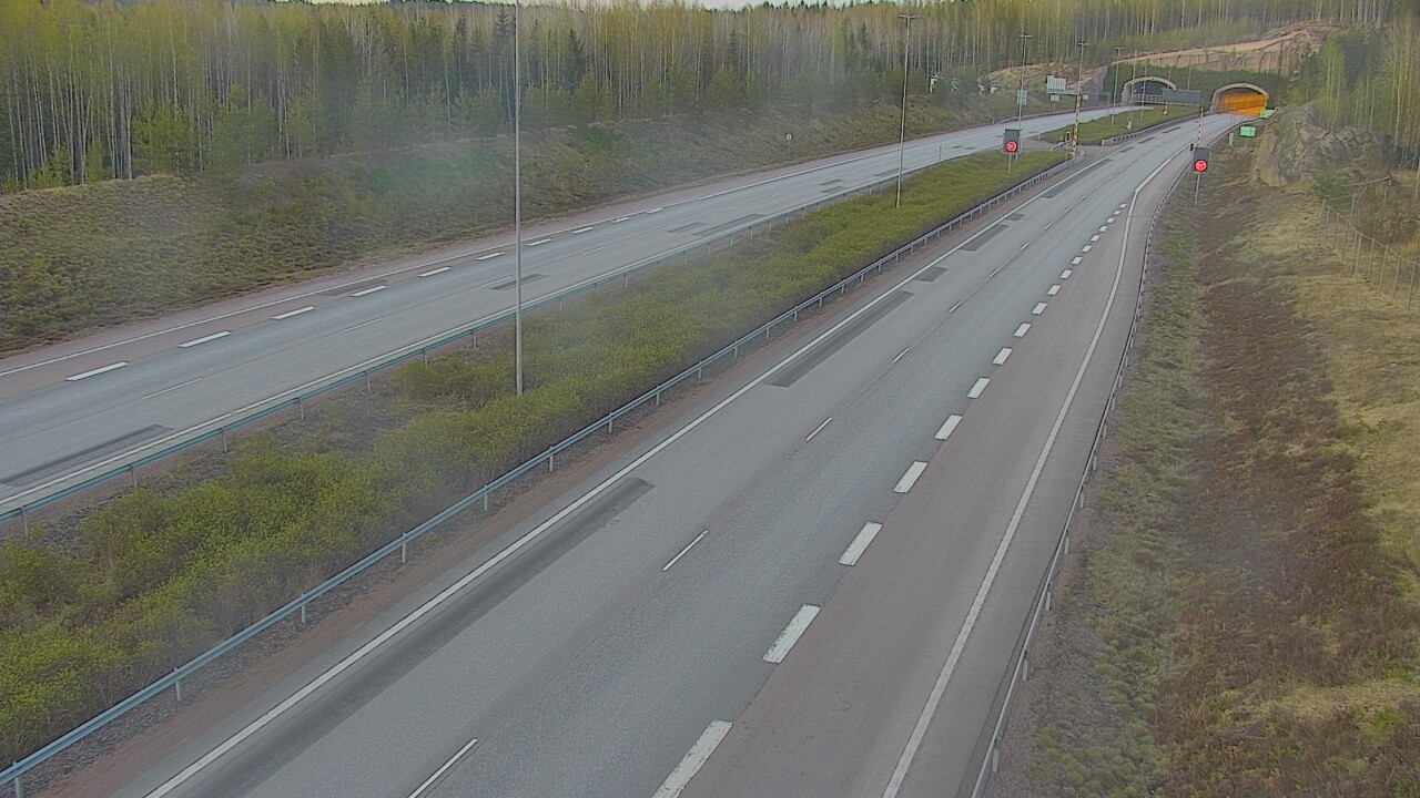 Kelikamerat Kuva Tie 7 Loviisa Markkinamäki, puomi, länsi, Loviisa, Uusimaa
