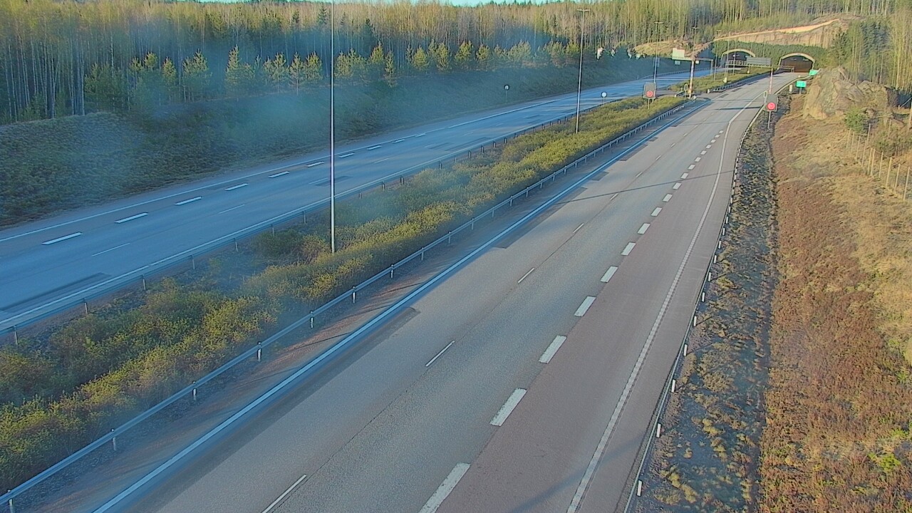 Kelikamerat Kuva Tie 7 Loviisa Markkinamäki, puomi, länsi, Loviisa, Uusimaa