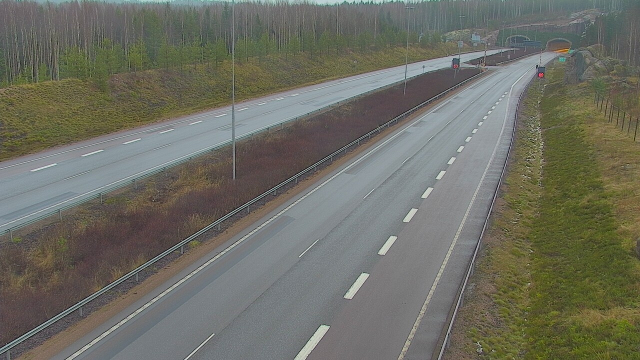 Weather Camera Image Road 7 Loviisa Markkinamäki, boom, west, Loviisa, Uusimaa
