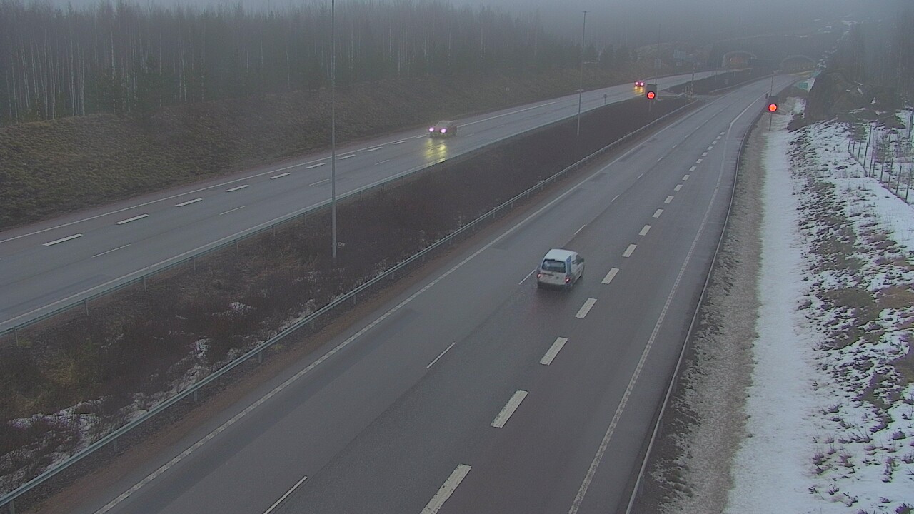 Kelikamerat Kuva Tie 7 Loviisa Markkinamäki, puomi, länsi, Loviisa, Uusimaa