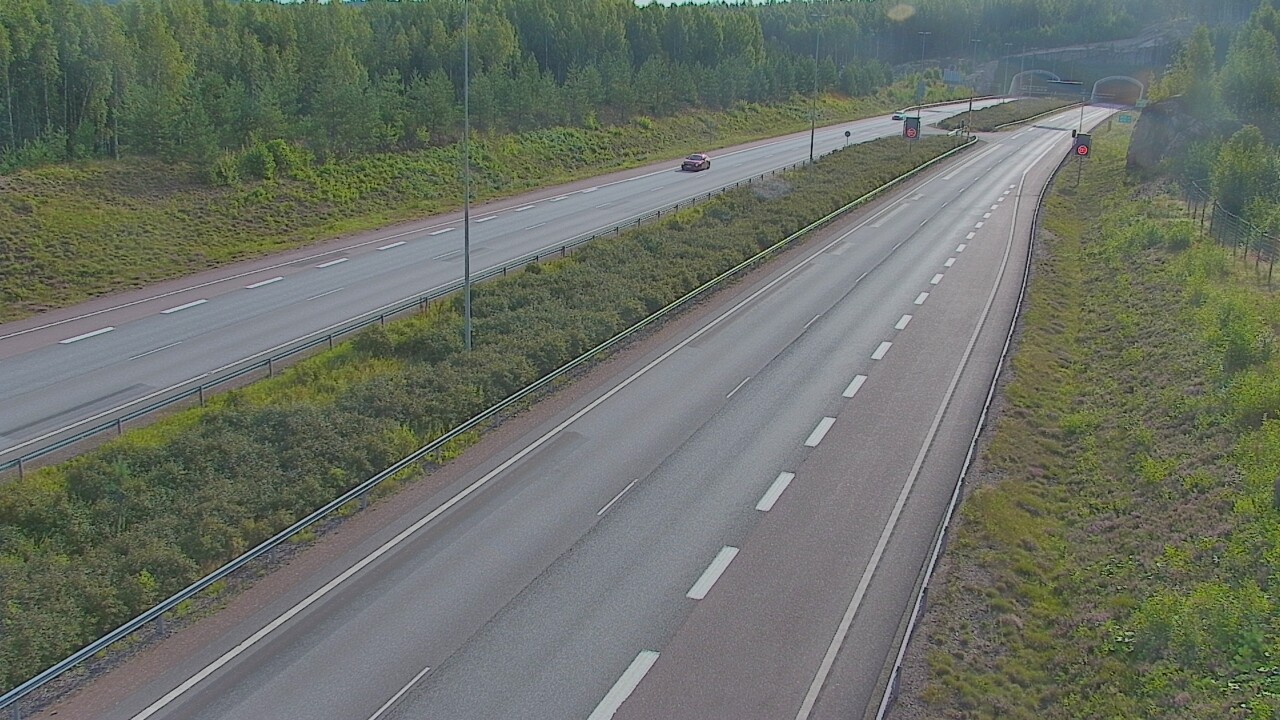 Kelikamerat Kuva Tie 7 Loviisa Markkinamäki, puomi, länsi, Loviisa, Uusimaa