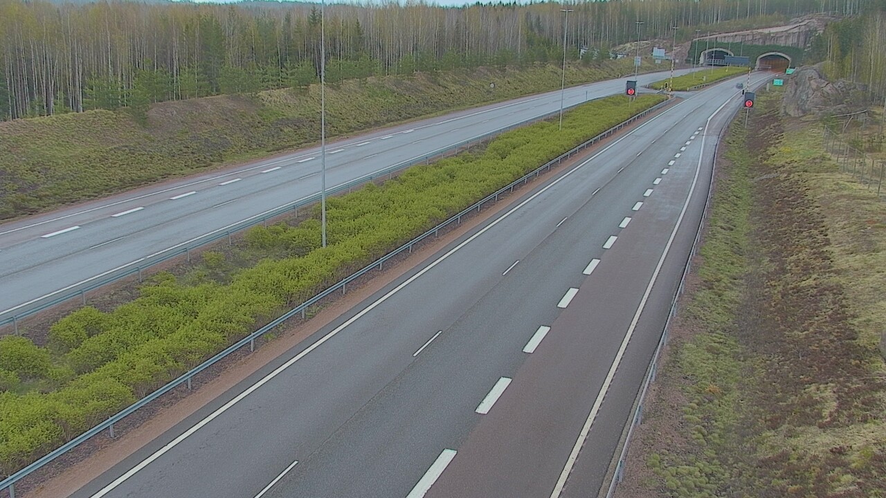 Weather Camera Image Väg 7 Lovisa Marnadsbacken , bom, väst, Loviisa, Uusimaa