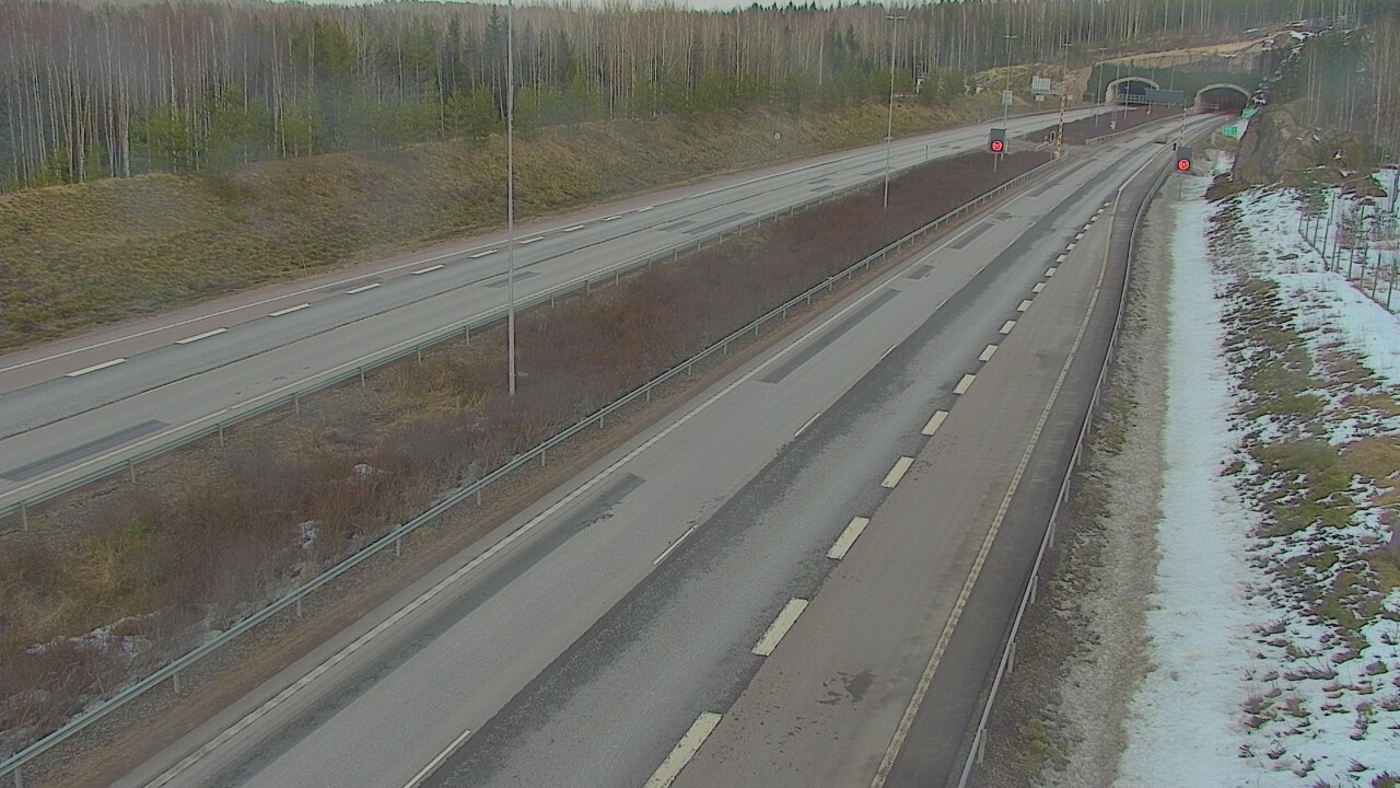 Weather Camera Image Väg 7 Lovisa Marnadsbacken , bom, väst, Loviisa, Uusimaa