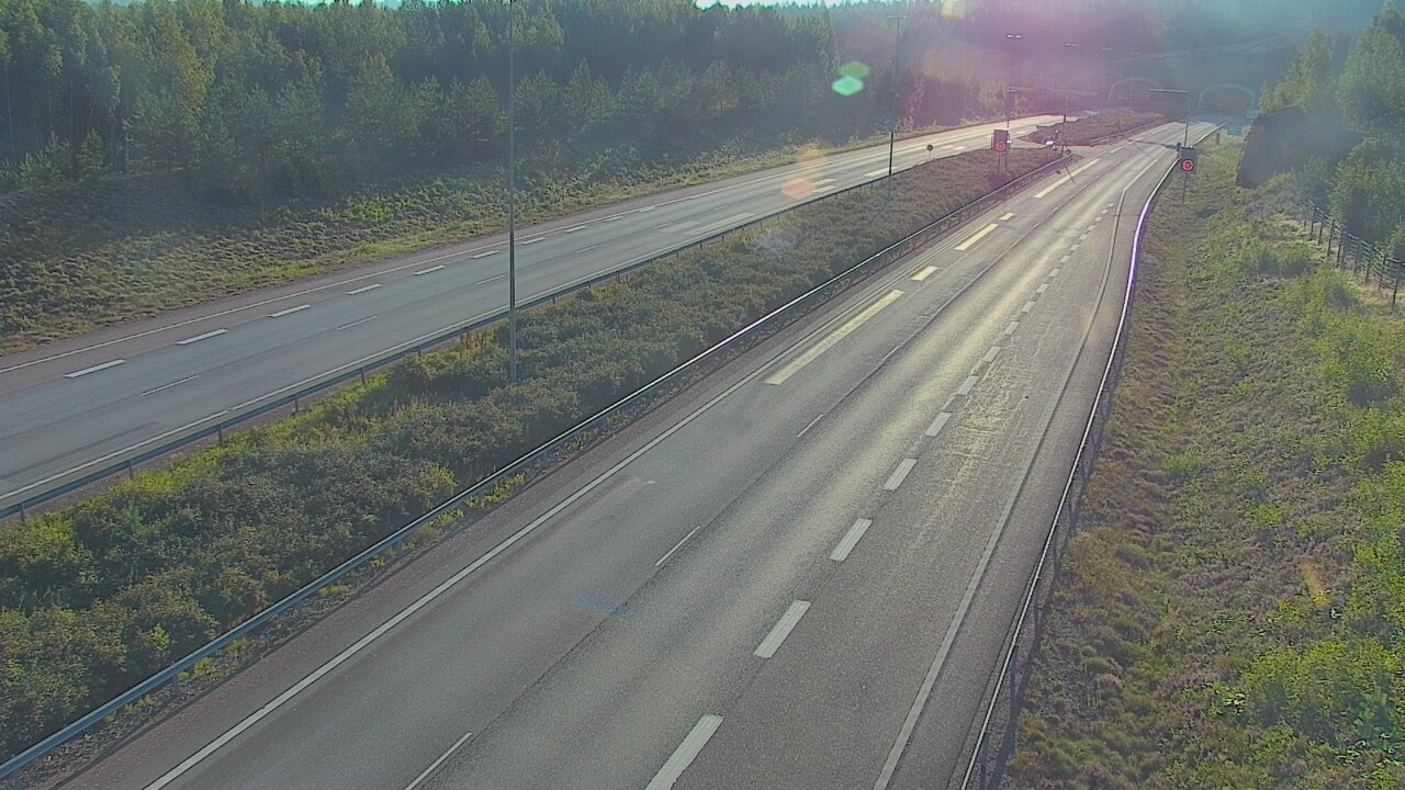 Weather Camera Image Road 7 Loviisa Markkinamäki, boom, west, Loviisa, Uusimaa