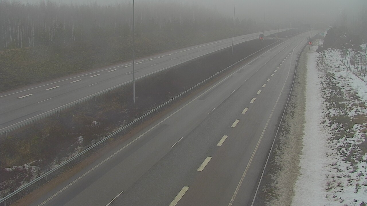 Kelikamerat Kuva Tie 7 Loviisa Markkinamäki, puomi, länsi, Loviisa, Uusimaa