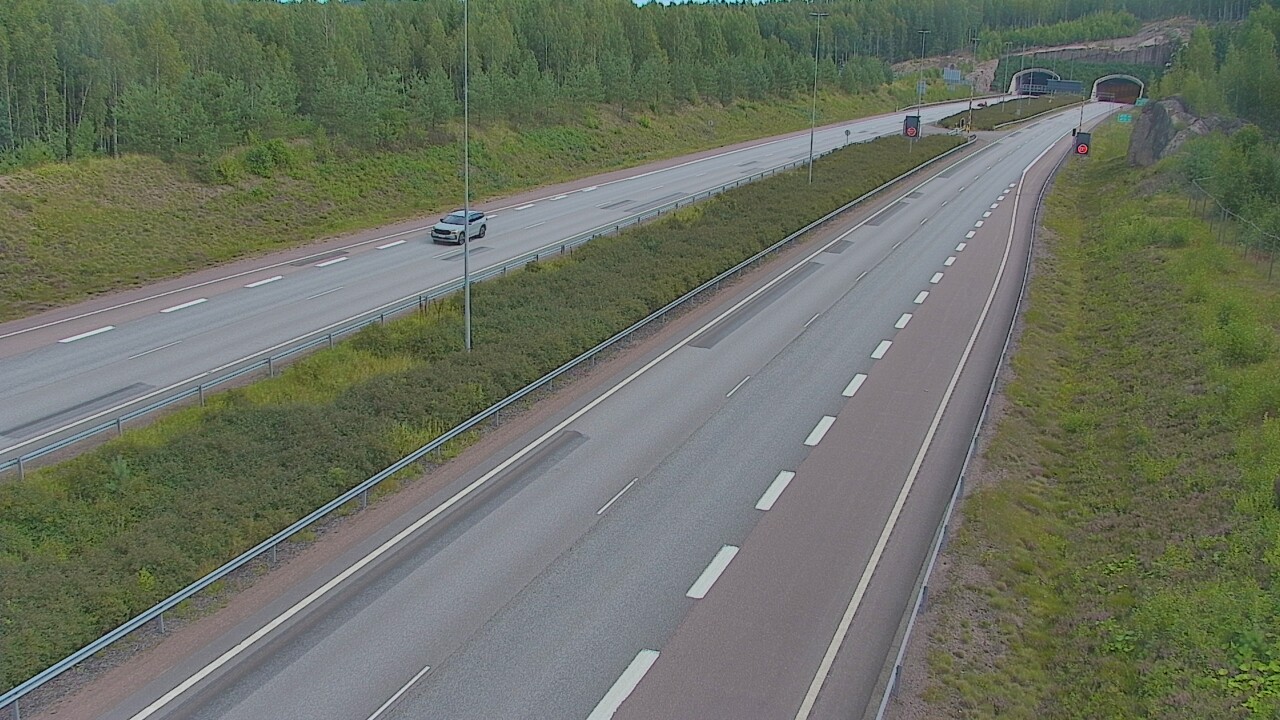 Kelikamerat Kuva Tie 7 Loviisa Markkinamäki, puomi, länsi, Loviisa, Uusimaa