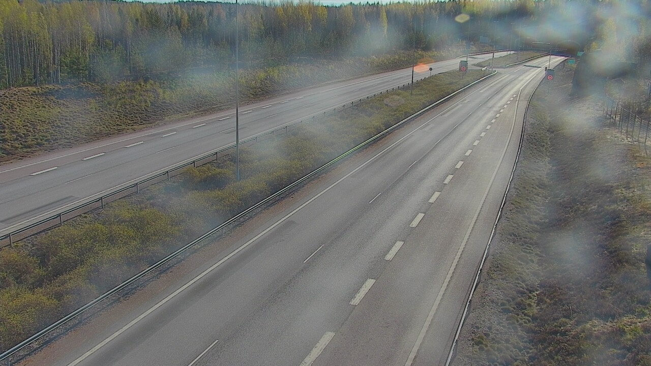 Kelikamerat Kuva Tie 7 Loviisa Markkinamäki, puomi, länsi, Loviisa, Uusimaa