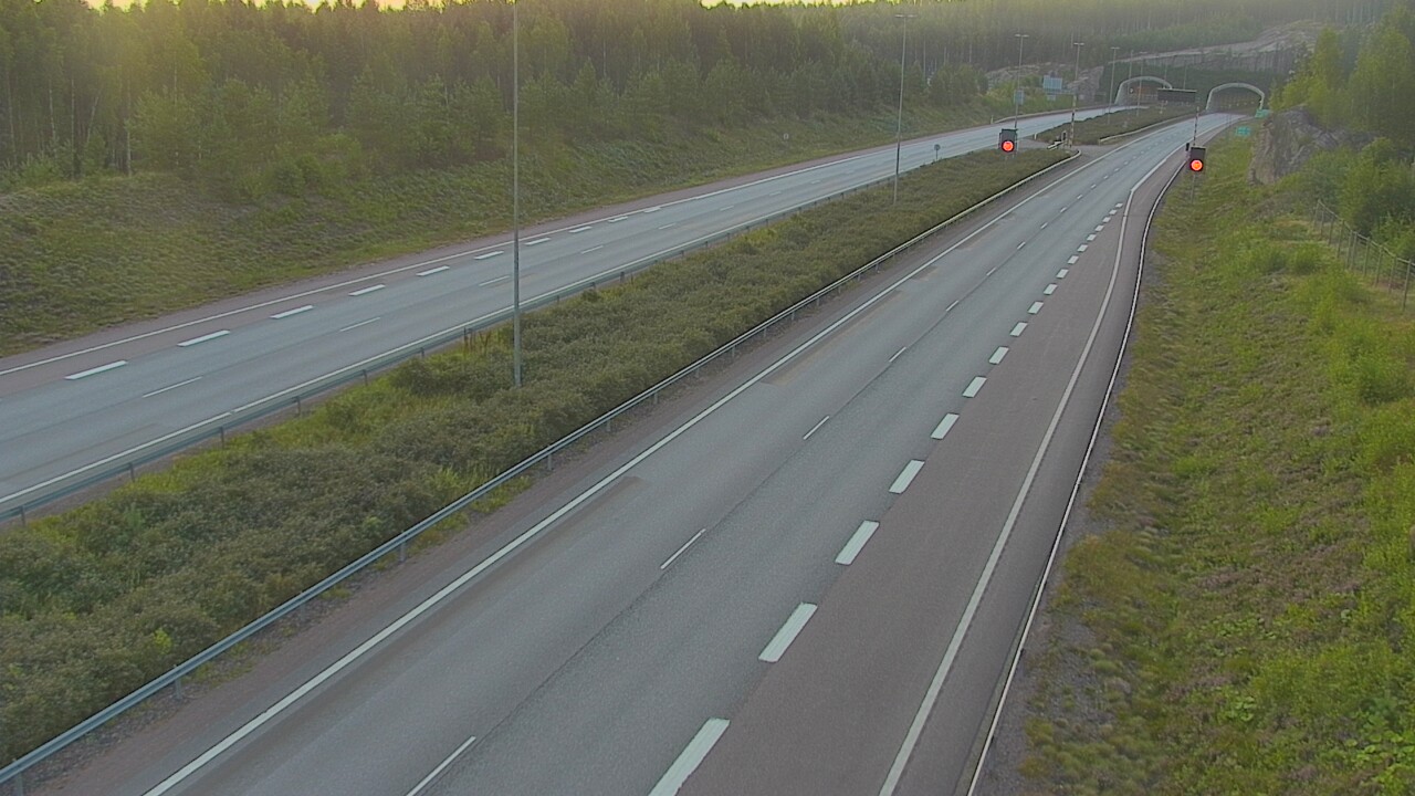 Kelikamerat Kuva Tie 7 Loviisa Markkinamäki, puomi, länsi, Loviisa, Uusimaa
