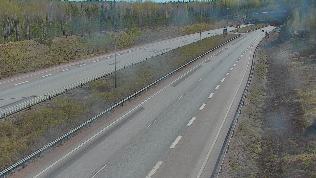 Kelikamerat Kuva Tie 7 Loviisa Markkinamäki, puomi, länsi, Loviisa, Uusimaa