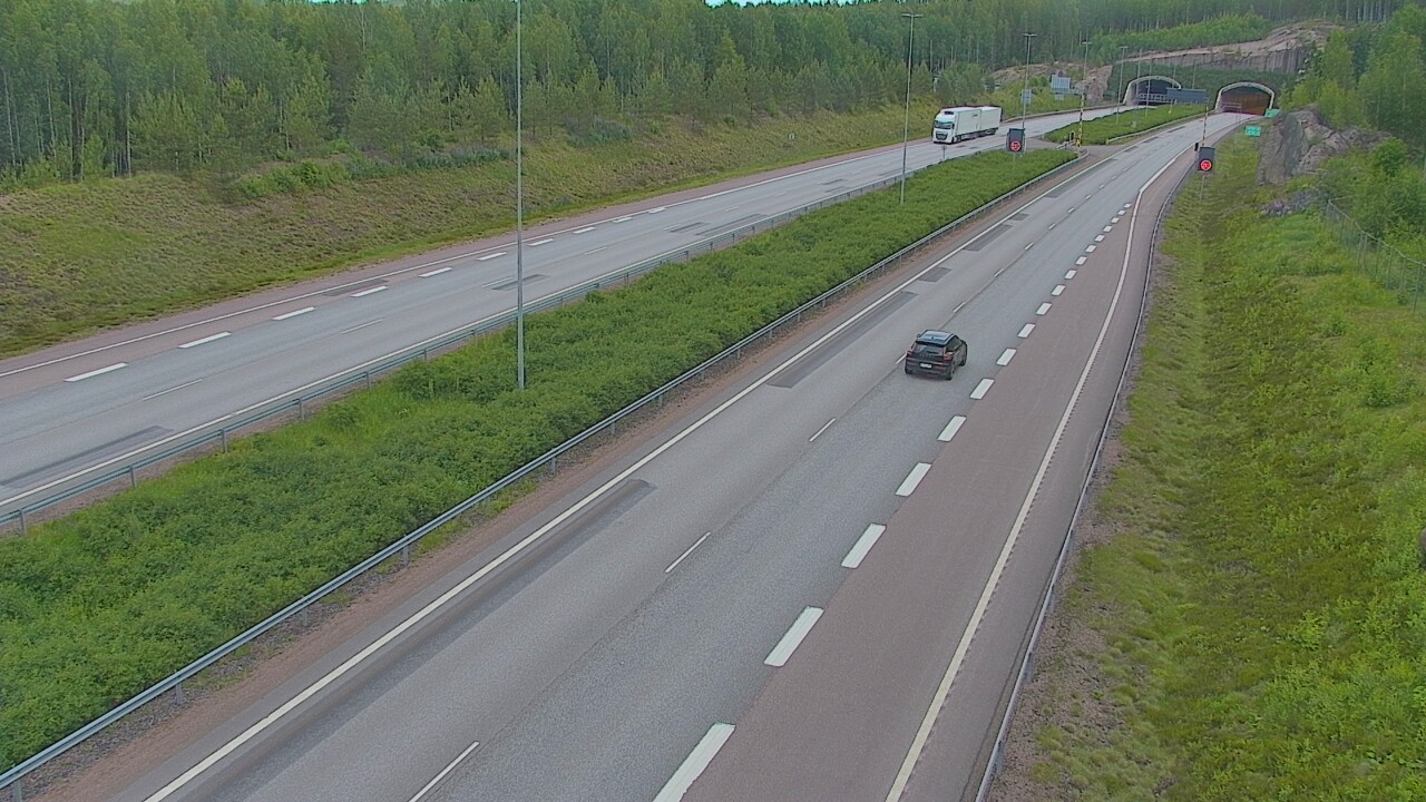 Kelikamerat Kuva Tie 7 Loviisa Markkinamäki, puomi, länsi, Loviisa, Uusimaa