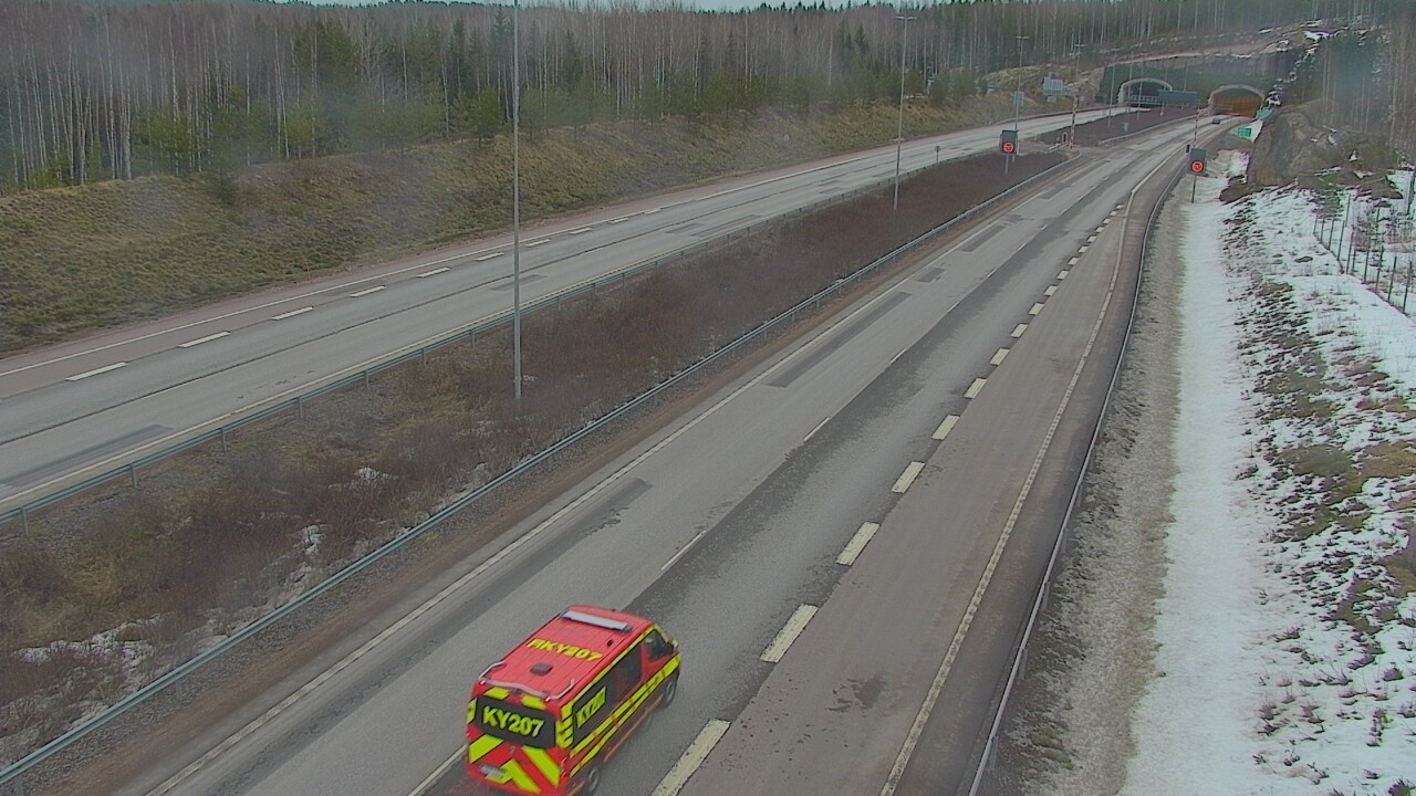 Kelikamerat Kuva Tie 7 Loviisa Markkinamäki, puomi, länsi, Loviisa, Uusimaa