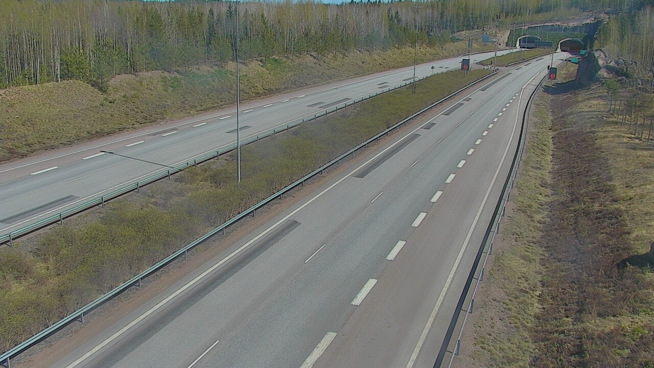 Kelikamerat Kuva Tie 7 Loviisa Markkinamäki, puomi, länsi, Loviisa, Uusimaa
