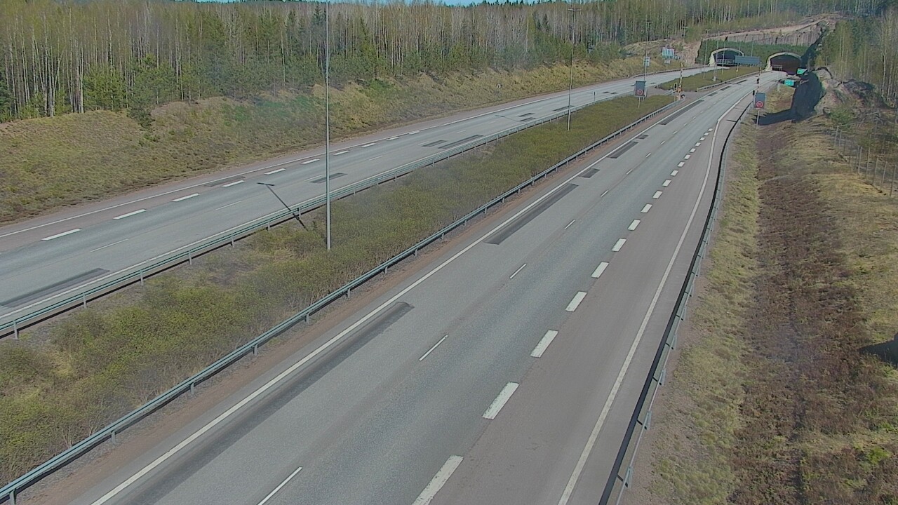 Kelikamerat Kuva Tie 7 Loviisa Markkinamäki, puomi, länsi, Loviisa, Uusimaa