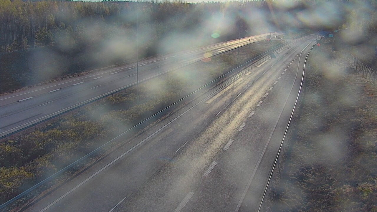 Kelikamerat Kuva Tie 7 Loviisa Markkinamäki, puomi, länsi, Loviisa, Uusimaa