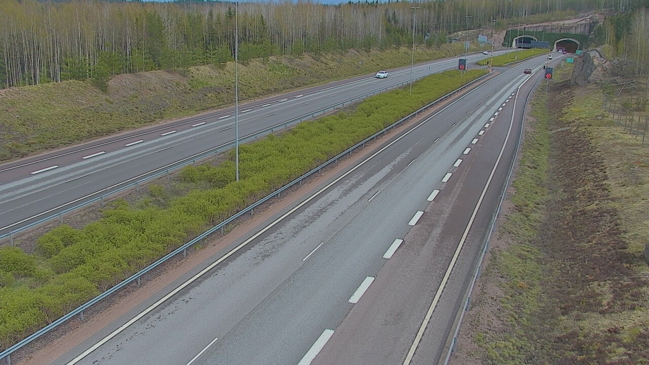 Kelikamerat Kuva Tie 7 Loviisa Markkinamäki, puomi, länsi, Loviisa, Uusimaa