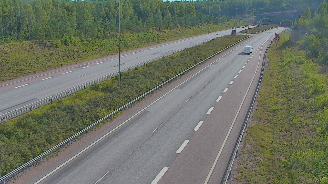 Weather Camera Image Road 7 Loviisa Markkinamäki, boom, west, Loviisa, Uusimaa