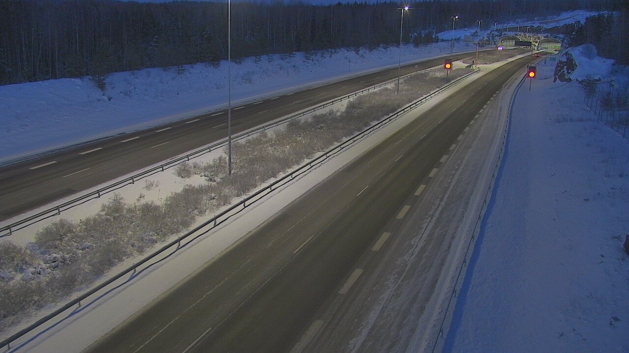 Kelikamerat Kuva Tie 7 Loviisa Markkinamäki, puomi, länsi, Loviisa, Uusimaa